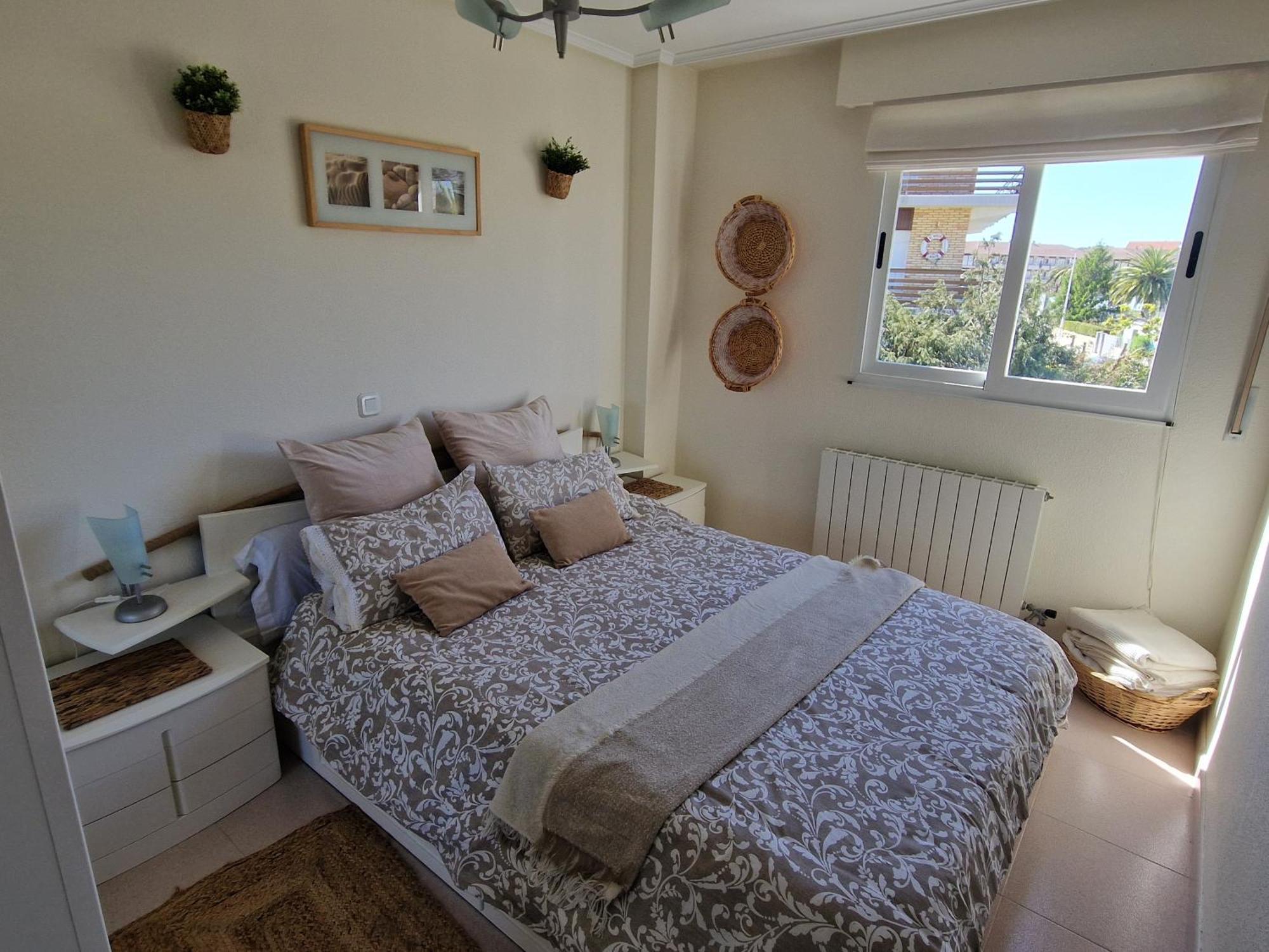 Luminoso Apartamento Playa Ris Con Garaje Noja Kültér fotó